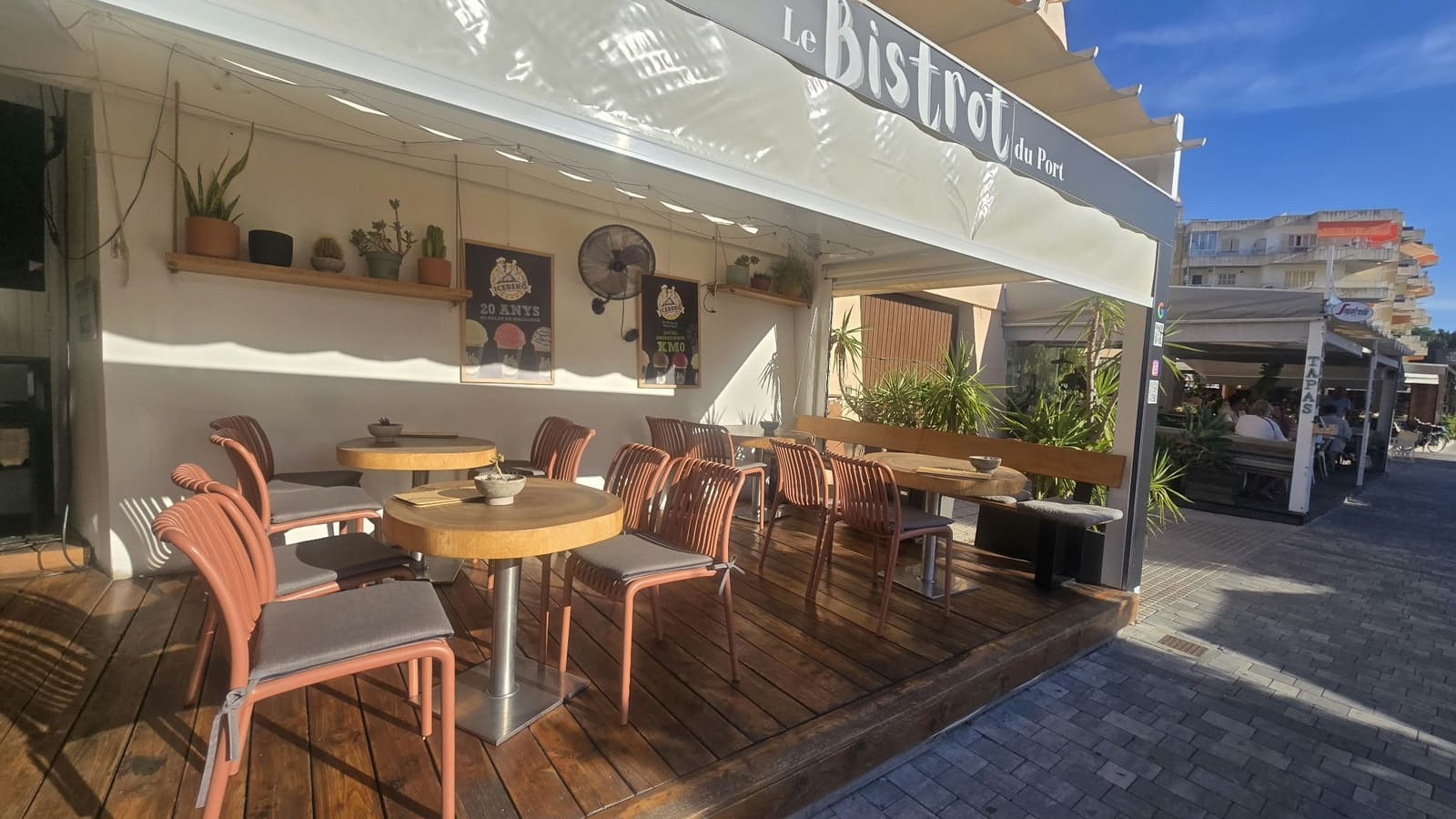 Business for rent in Porto Cristo Novo - € 1,530 (Ref: 10124746)