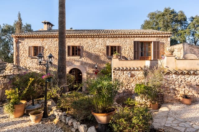 6 sovrum Finca/Hus på landet till salu i Algaida med pool garage - 2 750 000 € (Ref: 10135076)