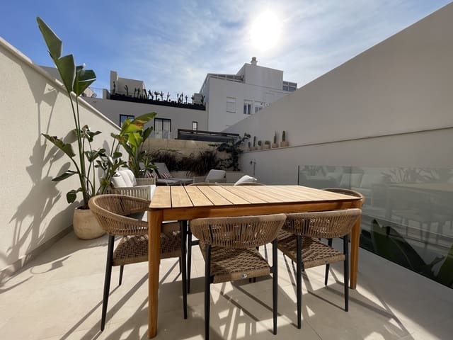 3 slaapkamer Rijtjeshuis te koop in Portixol, Palma de Mallorca met zwembad garage - € 1.950.000 (Ref: 10163495)