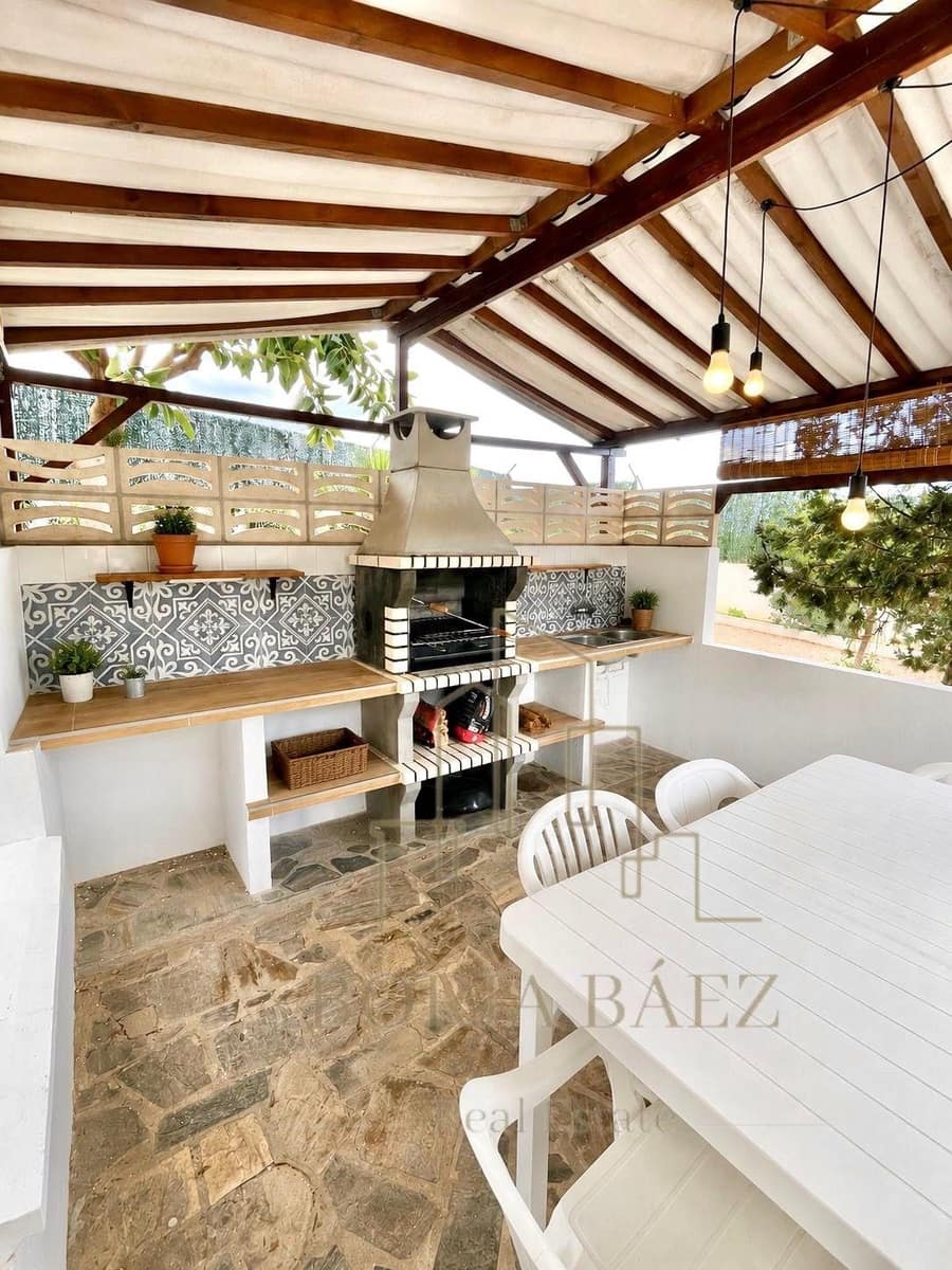 Chalet de 3 habitaciones en Benajarafe en venta - 740.000 € (Ref: 10076736)