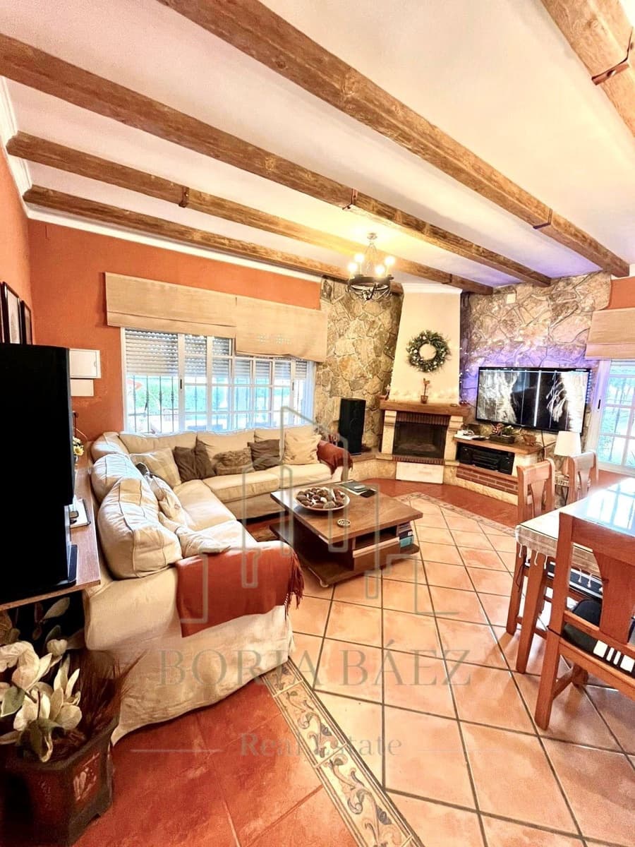 Chalet de 3 habitaciones en Benajarafe en venta - 740.000 € (Ref: 10076736)