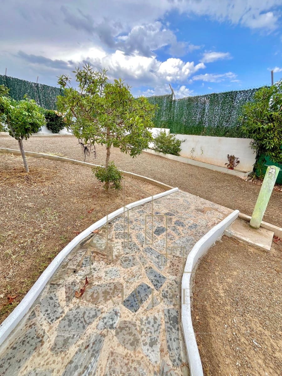 Chalet de 3 habitaciones en Benajarafe en venta - 740.000 € (Ref: 10076736)