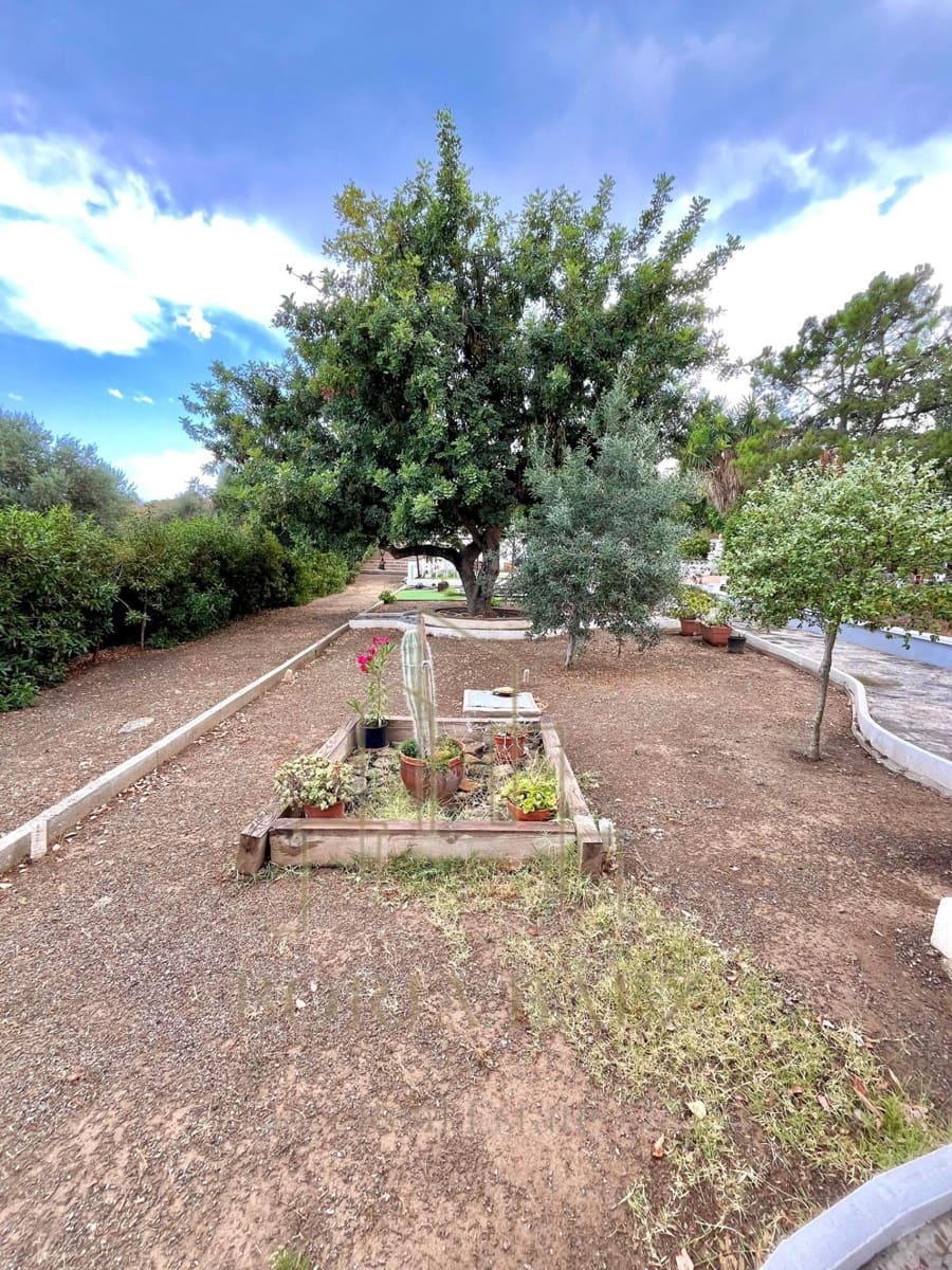 Chalet de 3 habitaciones en Benajarafe en venta - 740.000 € (Ref: 10076736)