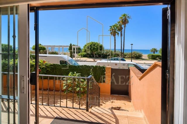 3 slaapkamer Rijtjeshuis te koop in Benajarafe, Vélez-Málaga - € 685.000 (Ref: 10076737)