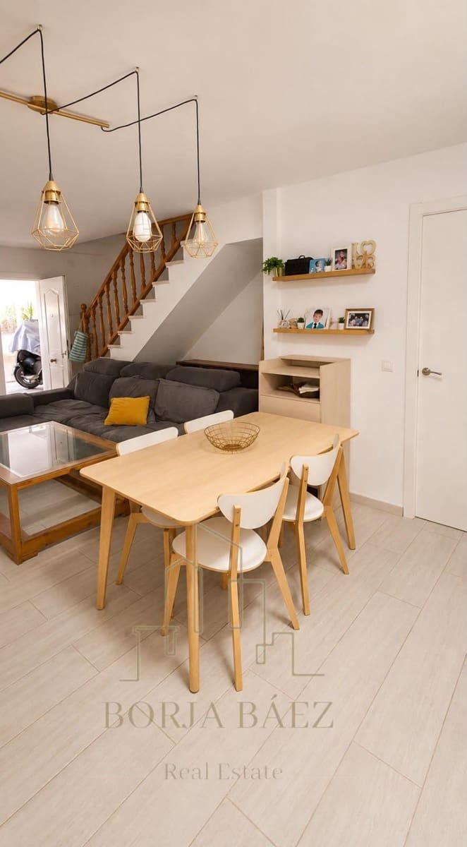 3 quarto Moradia Geminada para venda em Benajarafe - 448 000 € (Ref: 10076745)