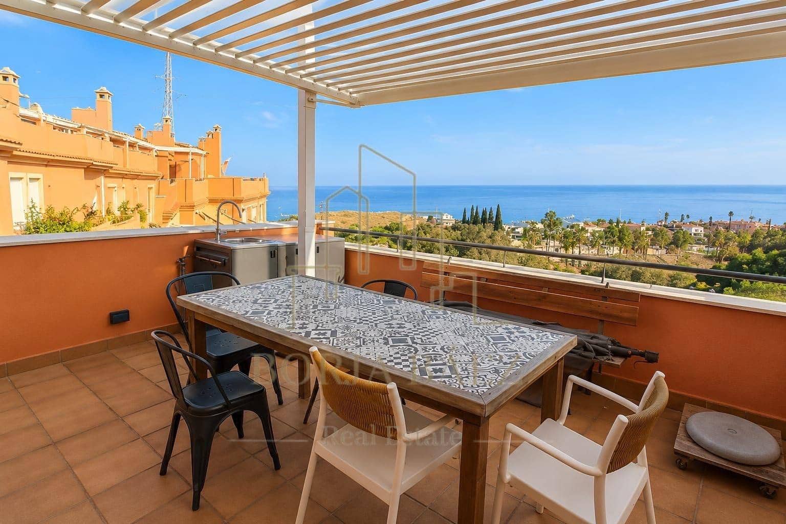 Piso de 3 habitaciones en Rincón de la Victoria en venta - 438.000 € (Ref: 10076746)