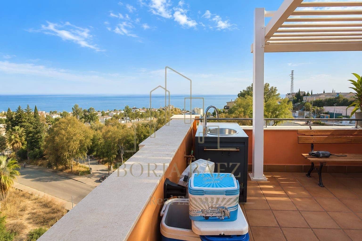 Piso de 3 habitaciones en Rincón de la Victoria en venta - 438.000 € (Ref: 10076746)