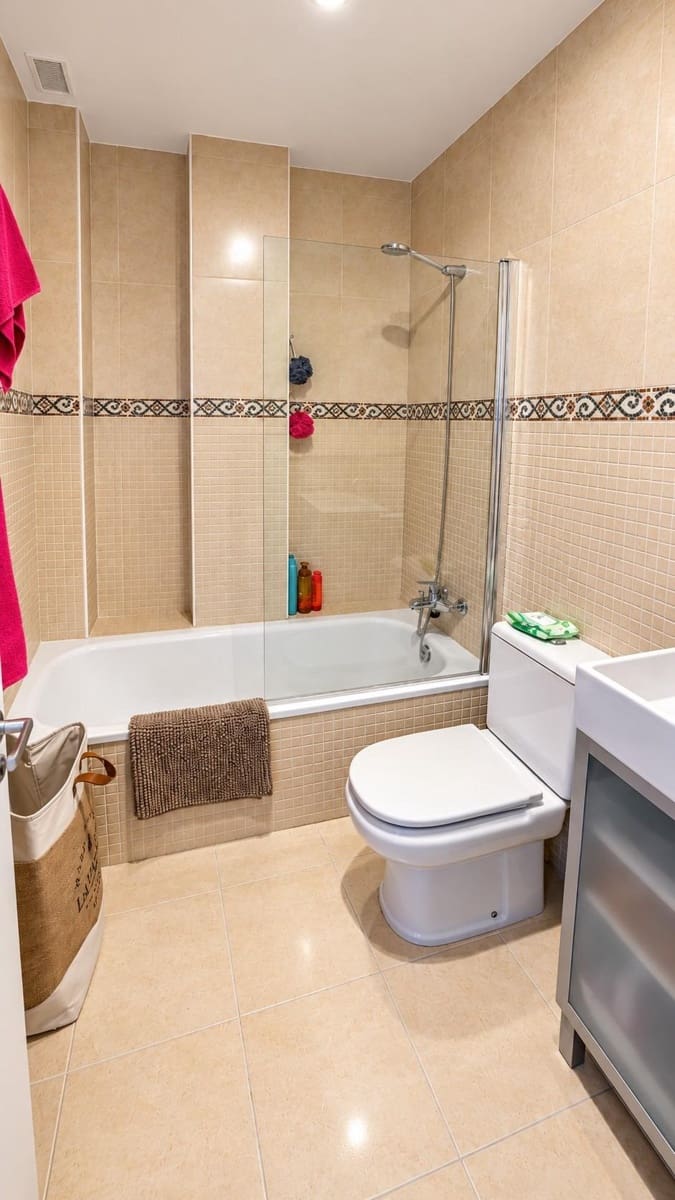 3 bedroom Flat for sale in Rincon de la Victoria with pool garage - € 438,000 (Ref: 10076746)