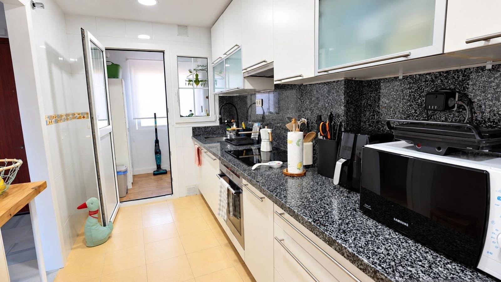 3 bedroom Flat for sale in Rincon de la Victoria with pool garage - € 438,000 (Ref: 10076746)