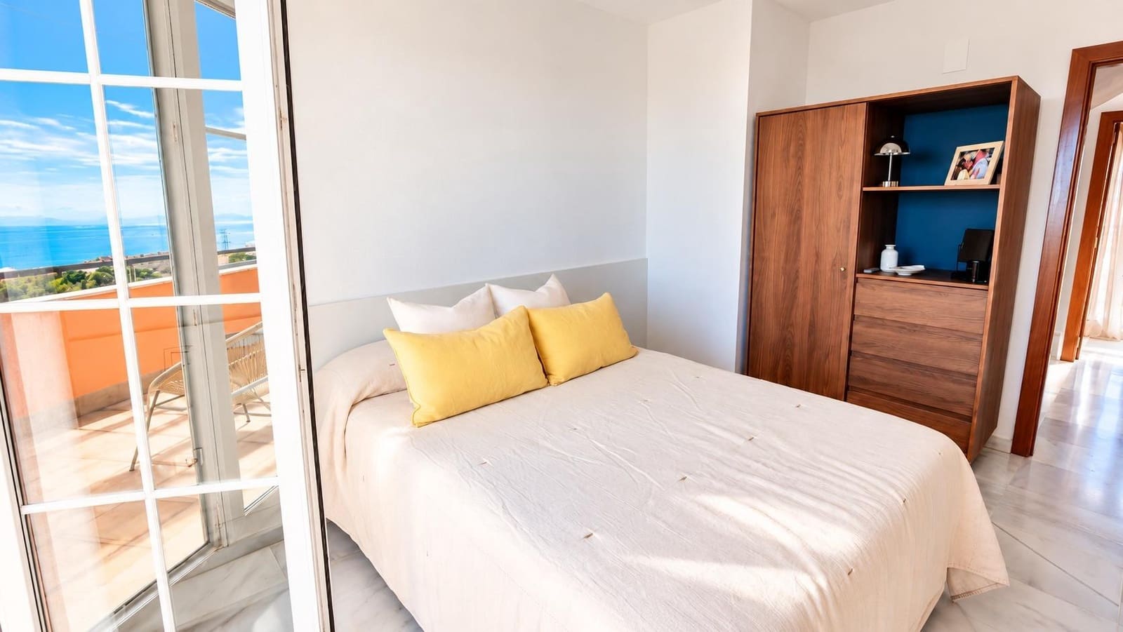 3 bedroom Flat for sale in Rincon de la Victoria with pool garage - € 438,000 (Ref: 10076746)
