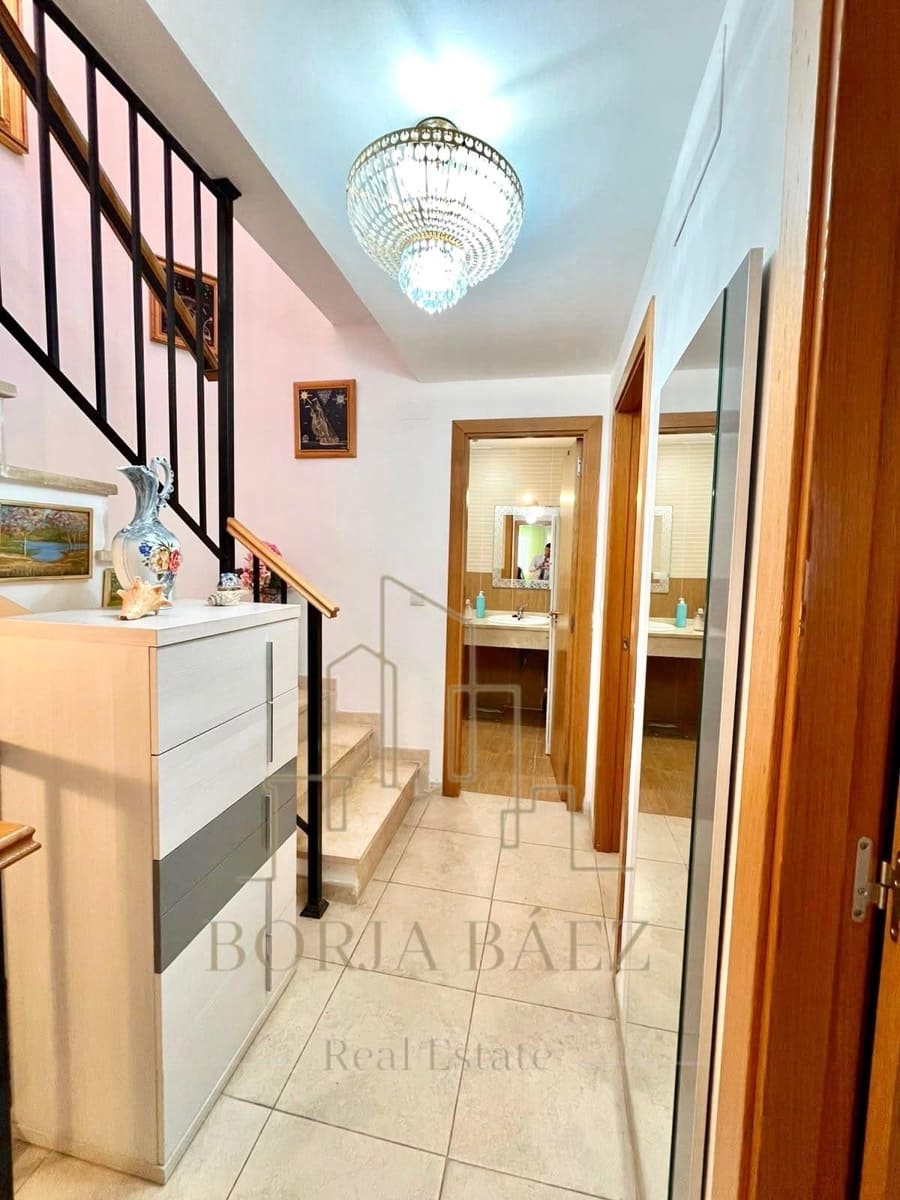 3 quarto Moradia em Banda para venda em Benajarafe - 425 000 € (Ref: 10076747)