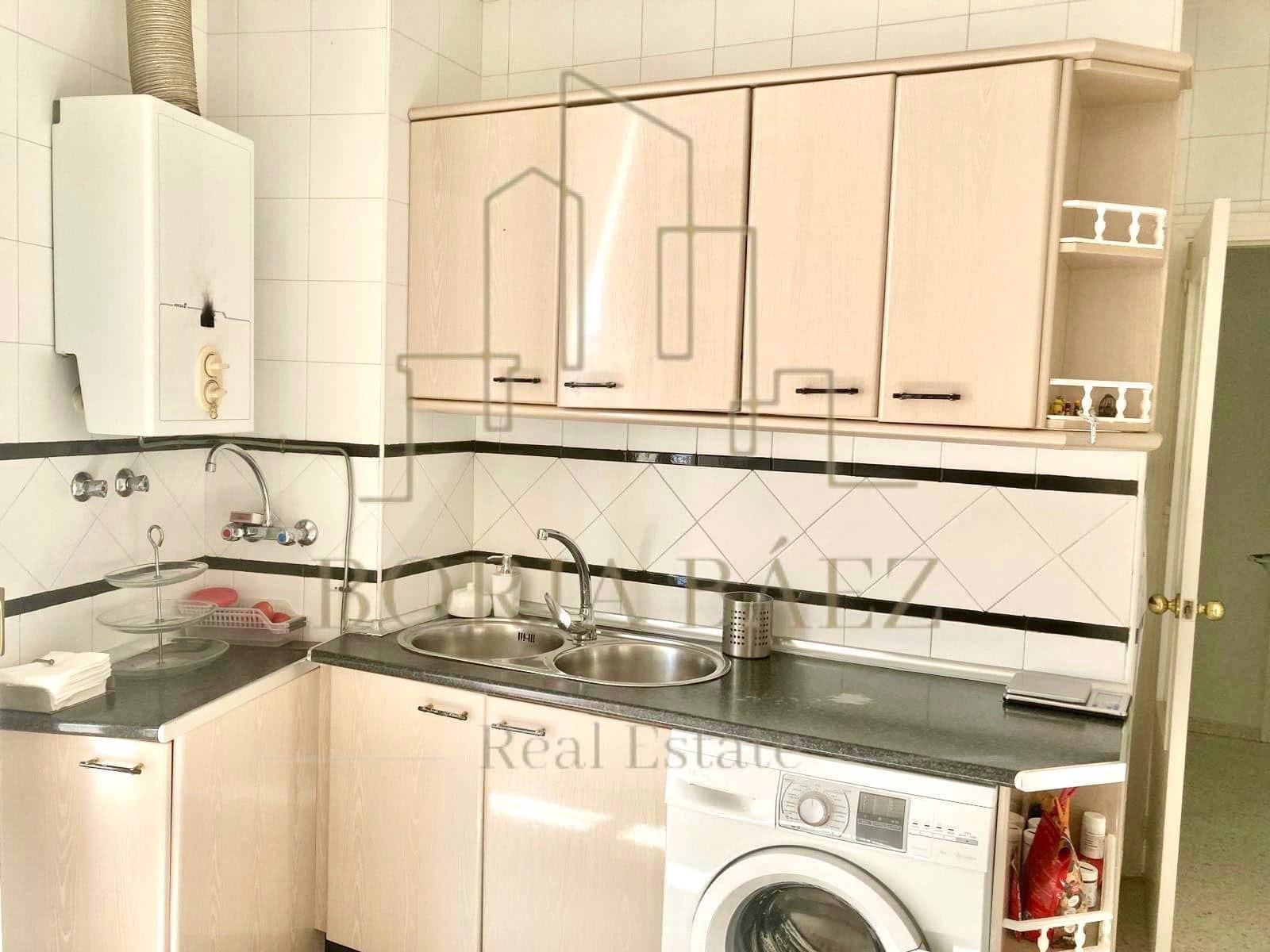 2 makuuhuone Asunto myytävänä paikassa Malaga kaupunki - 365 000 € (Ref: 10076749)