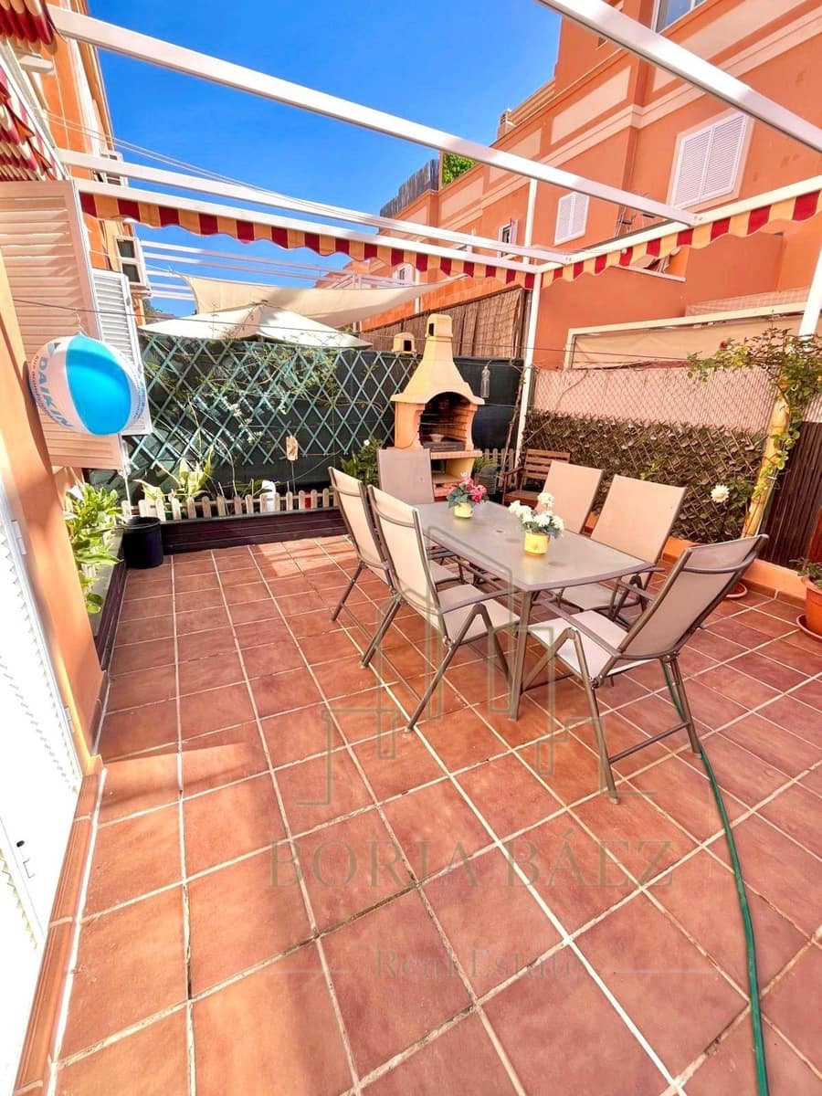 3 soveværelse Rækkehus til salg i Benajarafe - € 368.900 (Ref: 10076751)