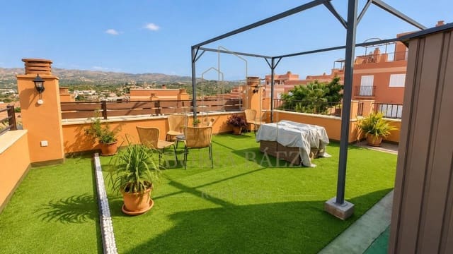 3 makuuhuone Rivitalo myytävänä paikassa Valle Niza, Vélez-Málaga - 339 900 € (Ref: 10076752)