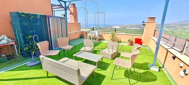 3 makuuhuone Rivitalo myytävänä paikassa Valle Niza, Vélez-Málaga - 339 900 € (Ref: 10076752)