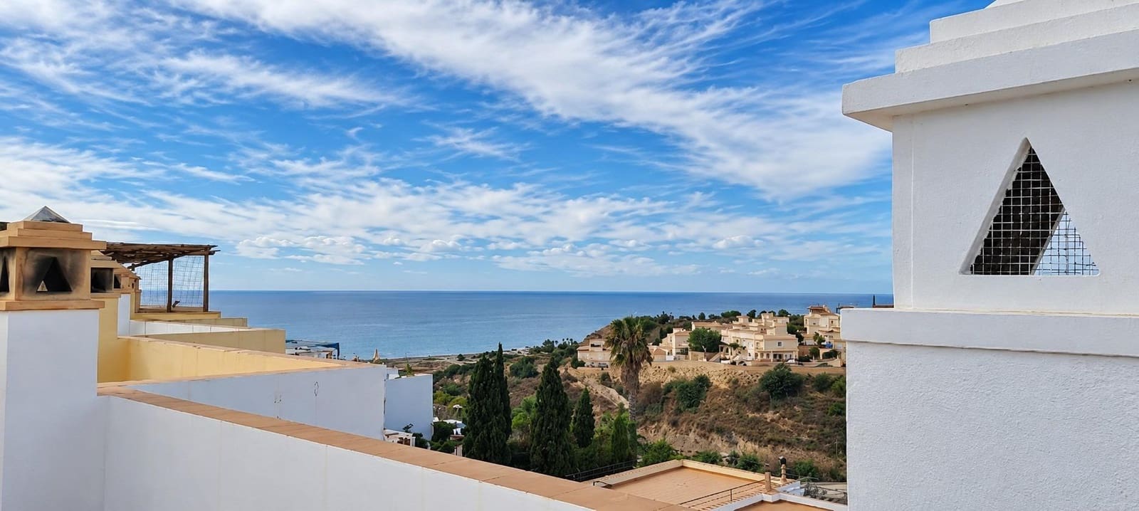 3 bedroom Semi-detached Villa for sale in Almayate - € 365,000 (Ref: 10148913)