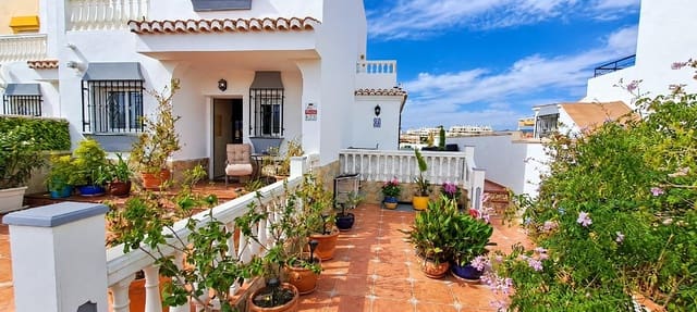 3 slaapkamer Halfvrijstaande villa te koop in Almayate, Vélez-Málaga - € 365.000 (Ref: 10148913)