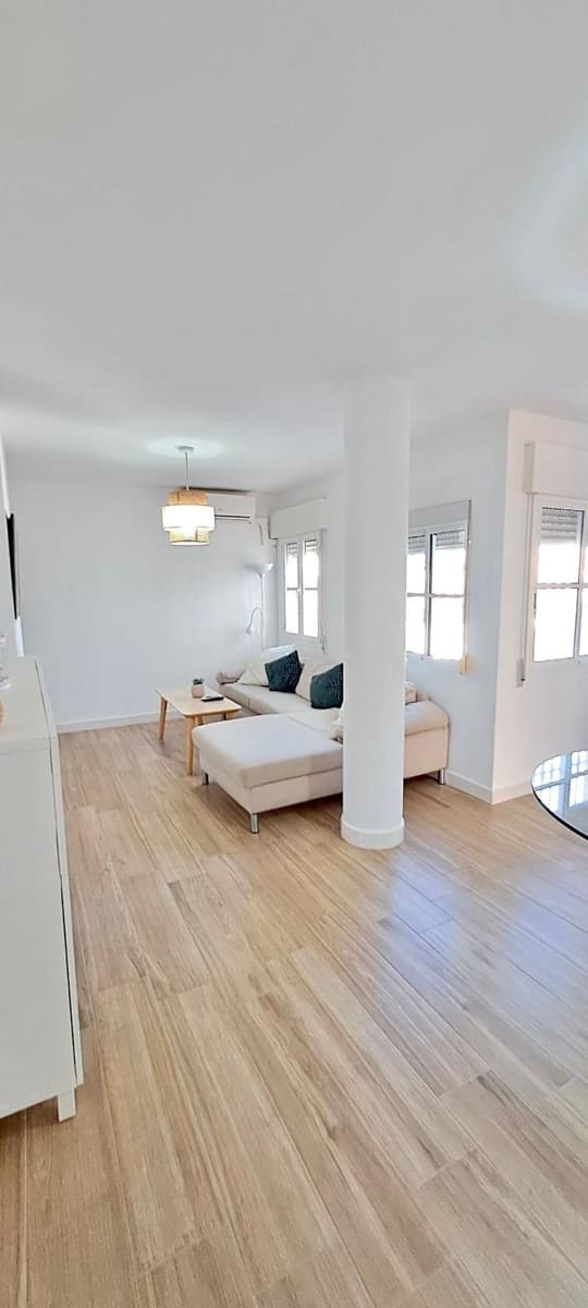 3 soverom Rekkehus til salgs i Chilches med svømmebasseng garasje - € 419 000 (Ref: 10171892)