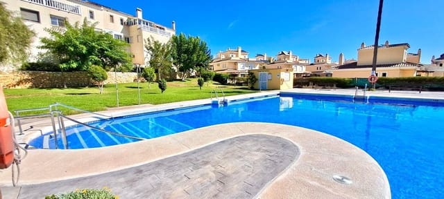 3 soverom Rekkehus til salgs i Chilches, Vélez-Málaga med svømmebasseng garasje - € 419 000 (Ref: 10171892)