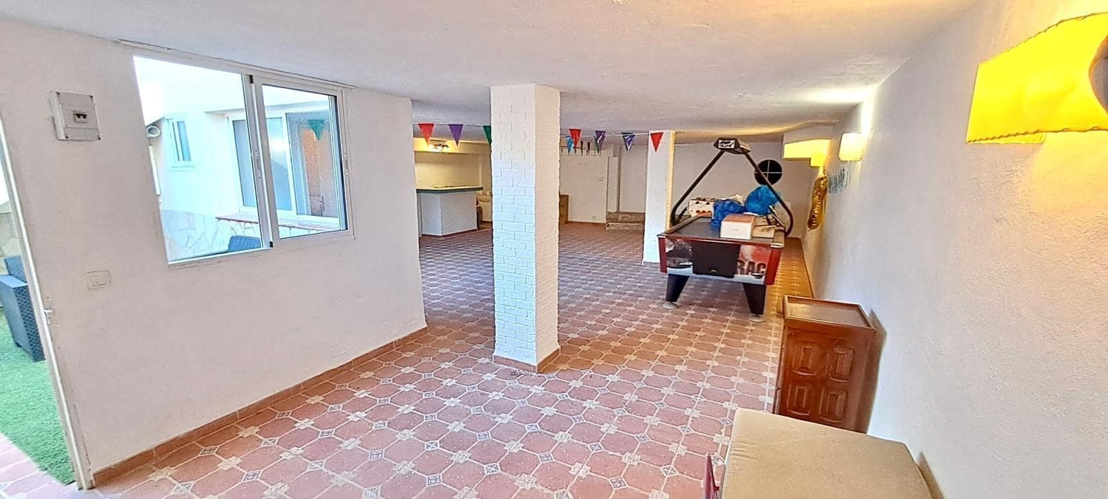 3 soverom Rekkehus til salgs i Chilches med svømmebasseng garasje - € 419 000 (Ref: 10171892)