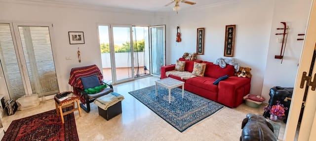 4 slaapkamer Rijtjeshuis te koop in Rincón de la Victoria met zwembad garage - € 499.000 (Ref: 10177368)