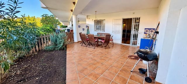 4 slaapkamer Rijtjeshuis te koop in Rincón de la Victoria met zwembad garage - € 499.000 (Ref: 10177368)