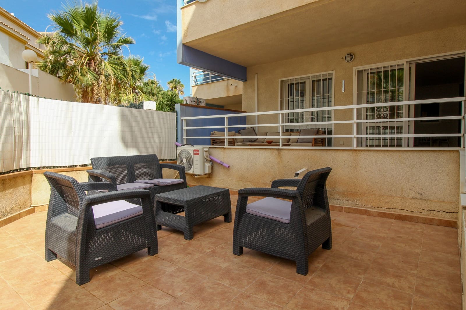2 soveværelse Lejlighed til salg i Cabo Roig med swimmingpool garage - € 230.000 (Ref: 10086952)