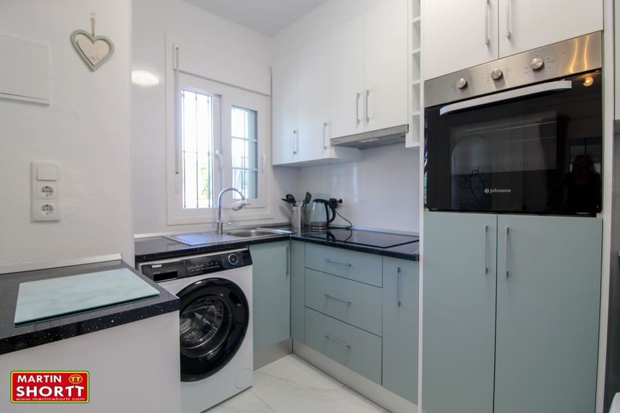 3 sovrum Radhus till salu i Playa Flamenca med pool garage - 295 000 € (Ref: 10113400)