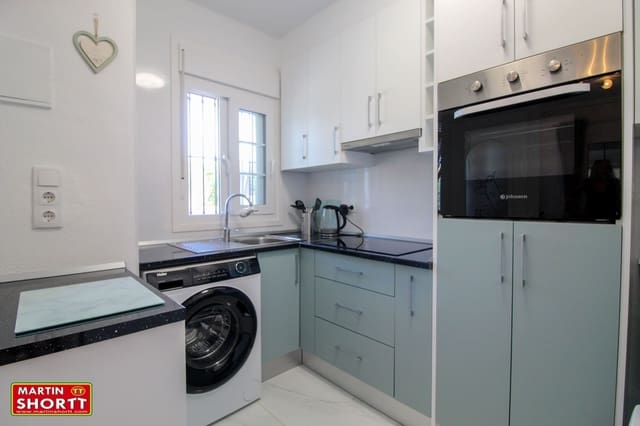 3 sovrum Radhus till salu i Playa Flamenca, Orihuela med pool garage - 295 000 € (Ref: 10113400)