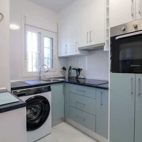 3 sovrum Radhus till salu i Playa Flamenca, Orihuela med pool garage - 295 000 € (Ref: 10113400)