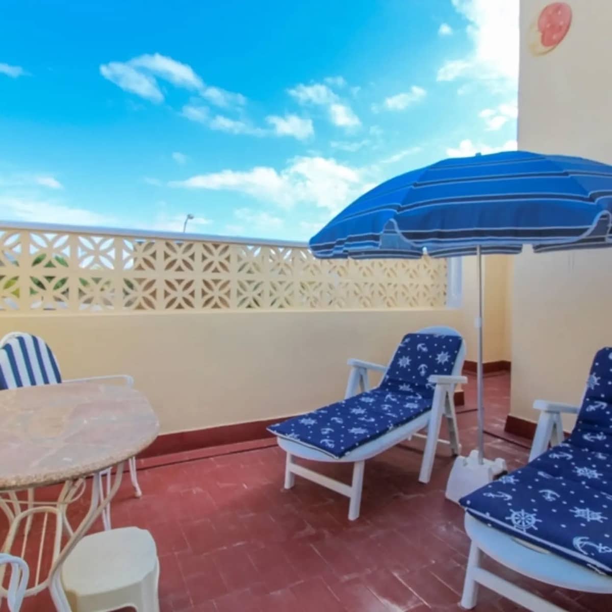 3 sovrum Radhus till salu i Playa Flamenca med pool garage - 295 000 € (Ref: 10113400)