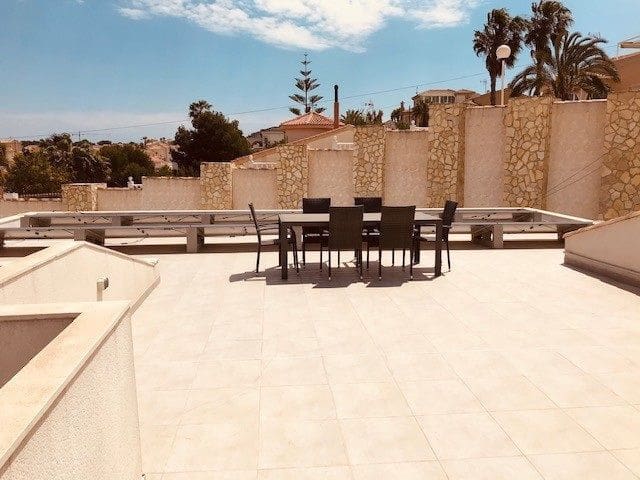 6 Zimmer Villa zu verkaufen in Rojales mit Pool Garage - 685.000 € (Ref: 10066997)