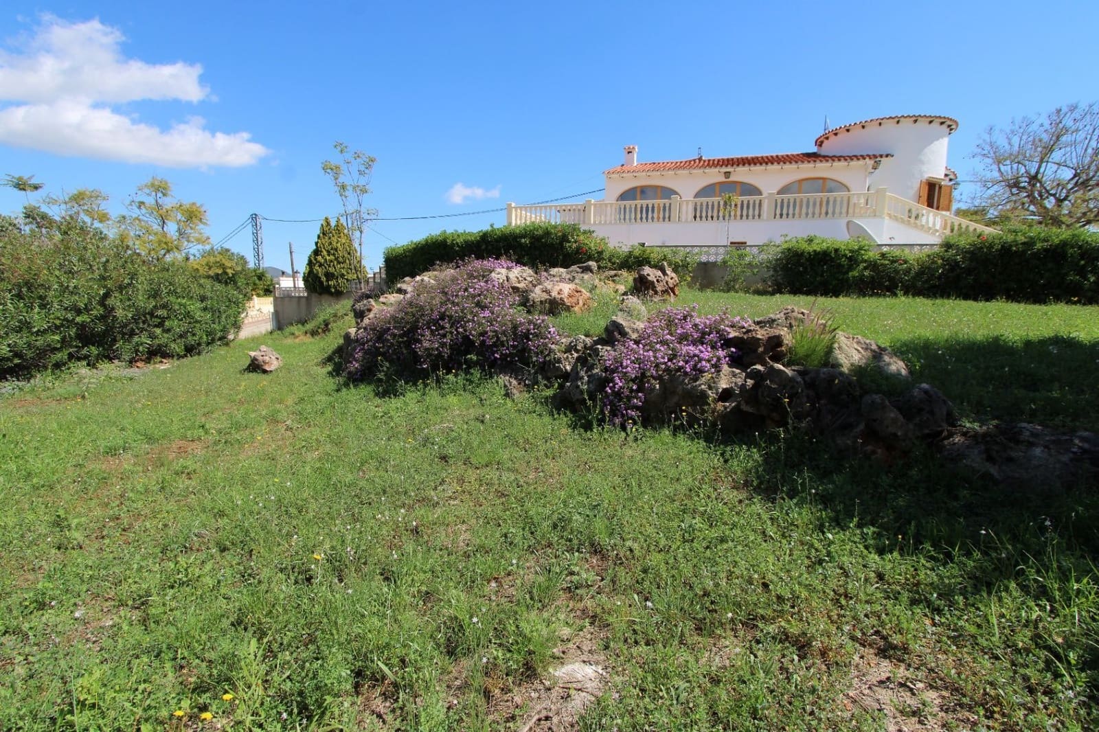 6 soveværelse Villa til salg i Orba med swimmingpool garage - € 690.000 (Ref: 10067008)