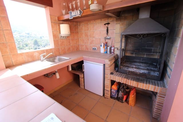 Chalet de 5 habitaciones en Orba en venta con piscina garaje - 499.000 € (Ref: 10067011)