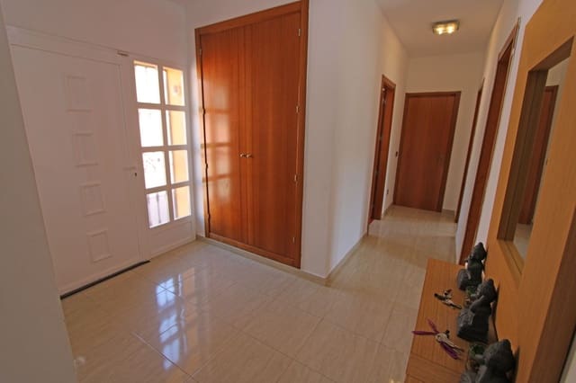 Chalet de 5 habitaciones en Orba en venta con piscina garaje - 499.000 € (Ref: 10067011)
