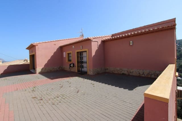 Chalet de 5 habitaciones en Orba en venta con piscina garaje - 499.000 € (Ref: 10067011)