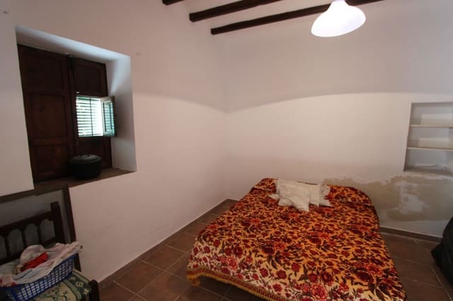 4 bedroom Villa for sale in Ondara with garage - € 525,000 (Ref: 10067014)