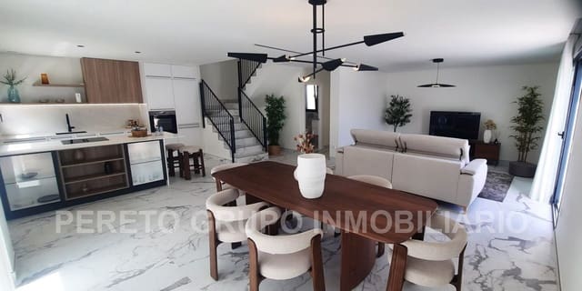 3 soveværelse Villa til salg i El Montgó, Dénia med swimmingpool garage - € 675.000 (Ref: 10067015)