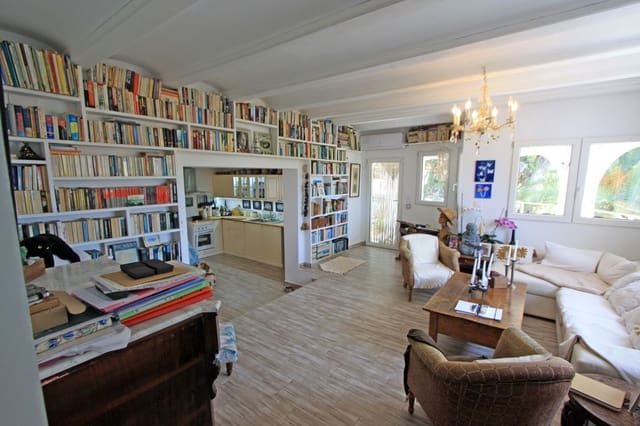 3 soverom Villa til salgs i El Montgó, Dénia med svømmebasseng garasje - € 628 000 (Ref: 10067017)