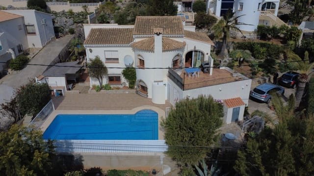 4 slaapkamer Villa te koop in Sanet i Negrals met zwembad garage - € 450.000 (Ref: 10067020)
