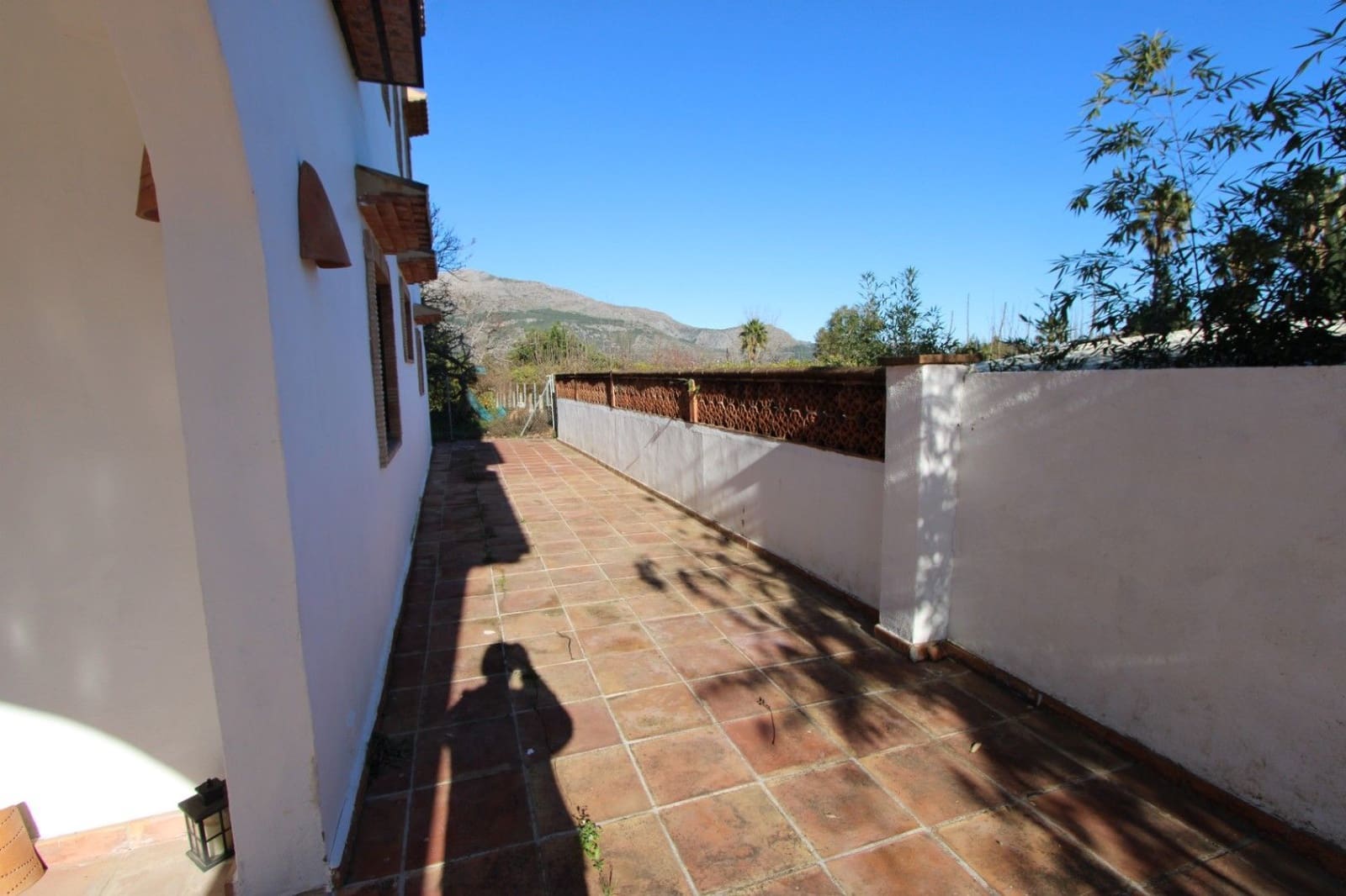 Chalet de 5 habitaciones en Orba en venta con piscina garaje - 690.000 € (Ref: 10067024)