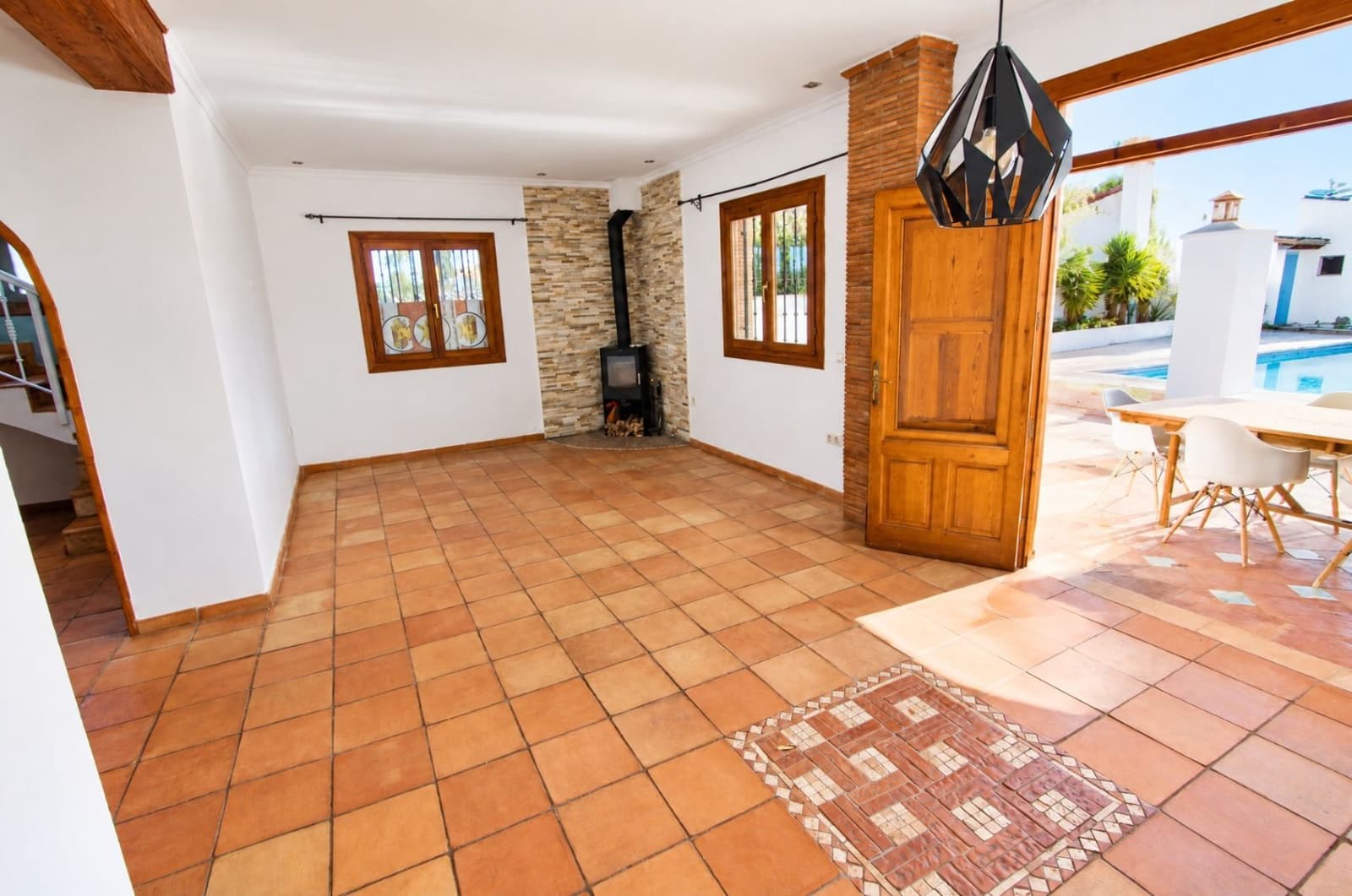 5 bedroom Villa for sale in Orba with pool garage - € 690,000 (Ref: 10067024)
