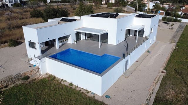 Chalet de 3 habitaciones en Orba en venta con garaje - 1.400.000 € (Ref: 10067025)