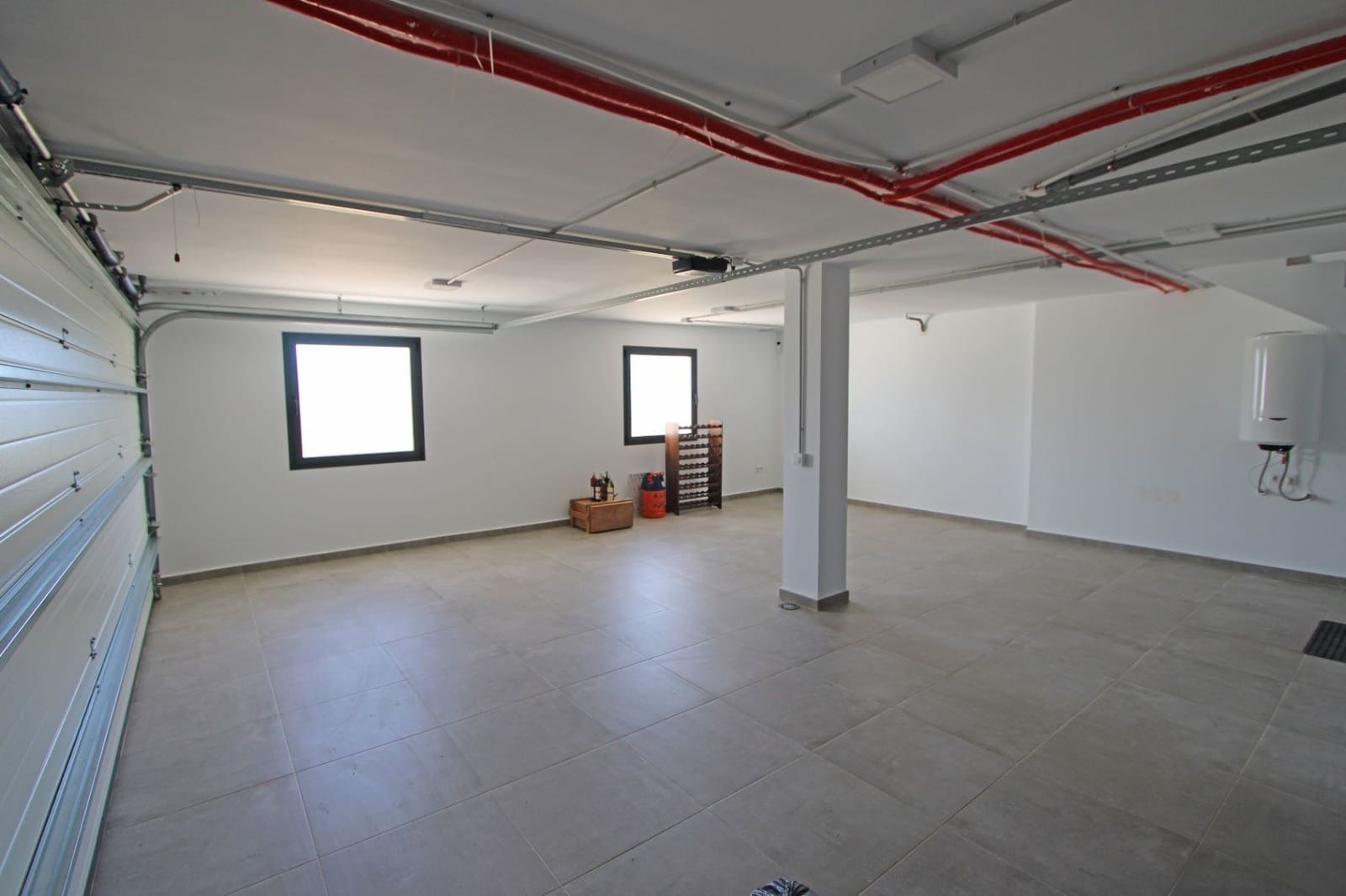 3 slaapkamer Villa te koop in Orba met garage - € 1.400.000 (Ref: 10067025)