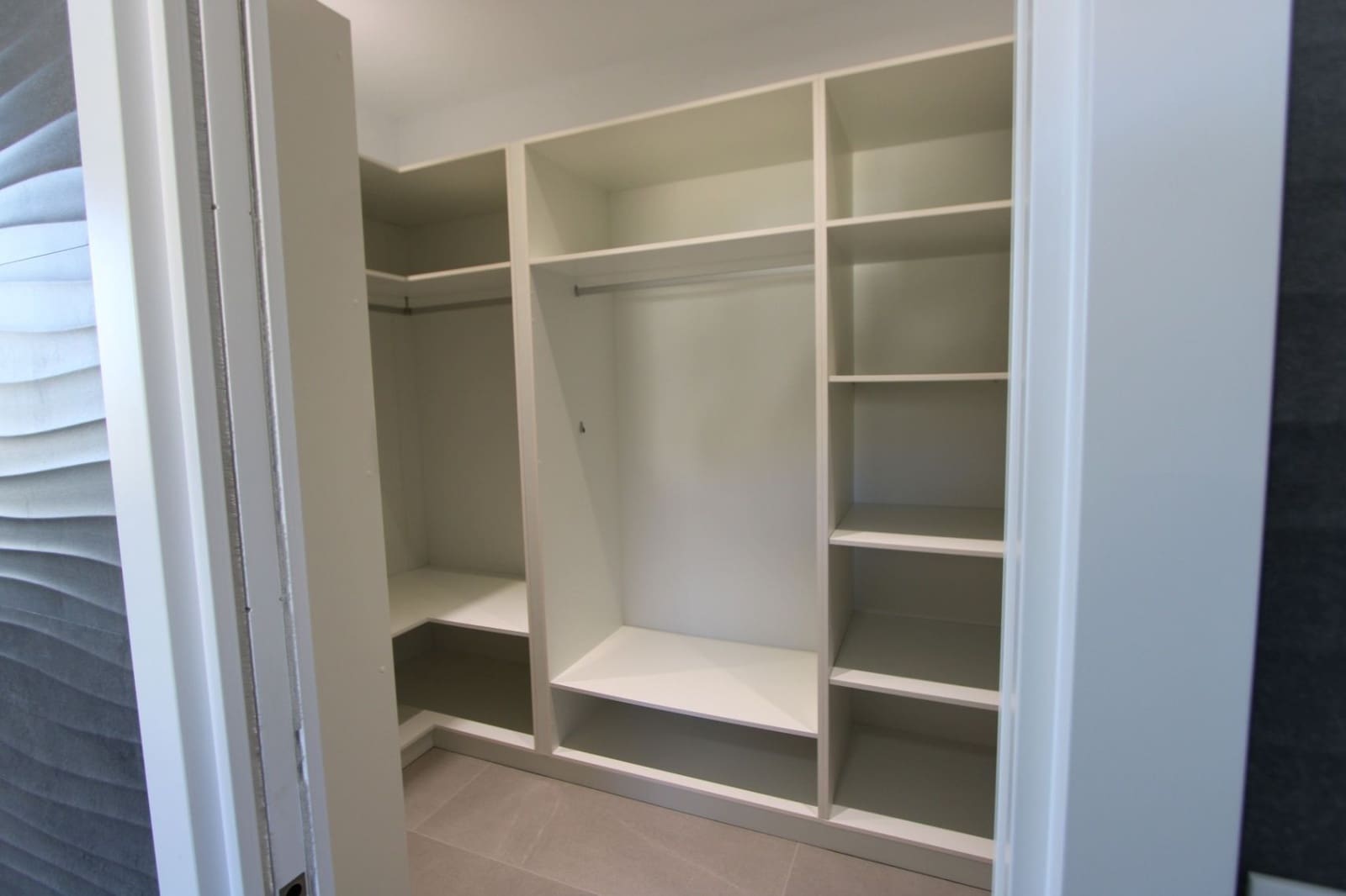 3 slaapkamer Villa te koop in Orba met garage - € 1.400.000 (Ref: 10067025)