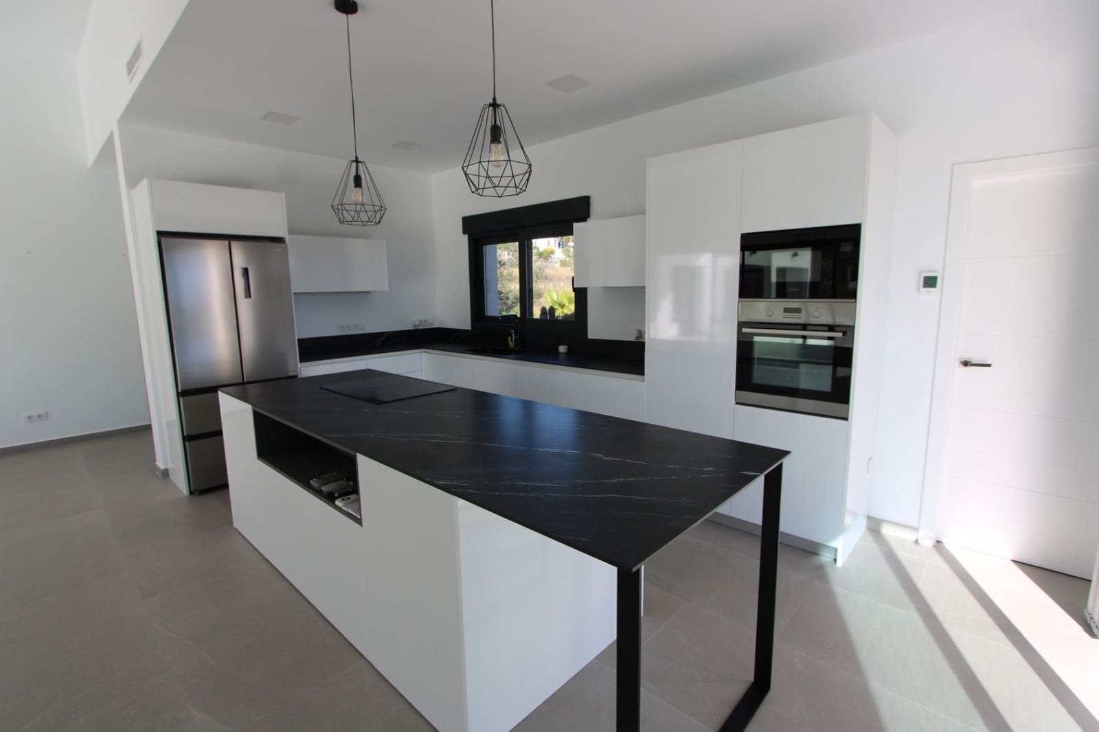 3 slaapkamer Villa te koop in Orba met garage - € 1.400.000 (Ref: 10067025)