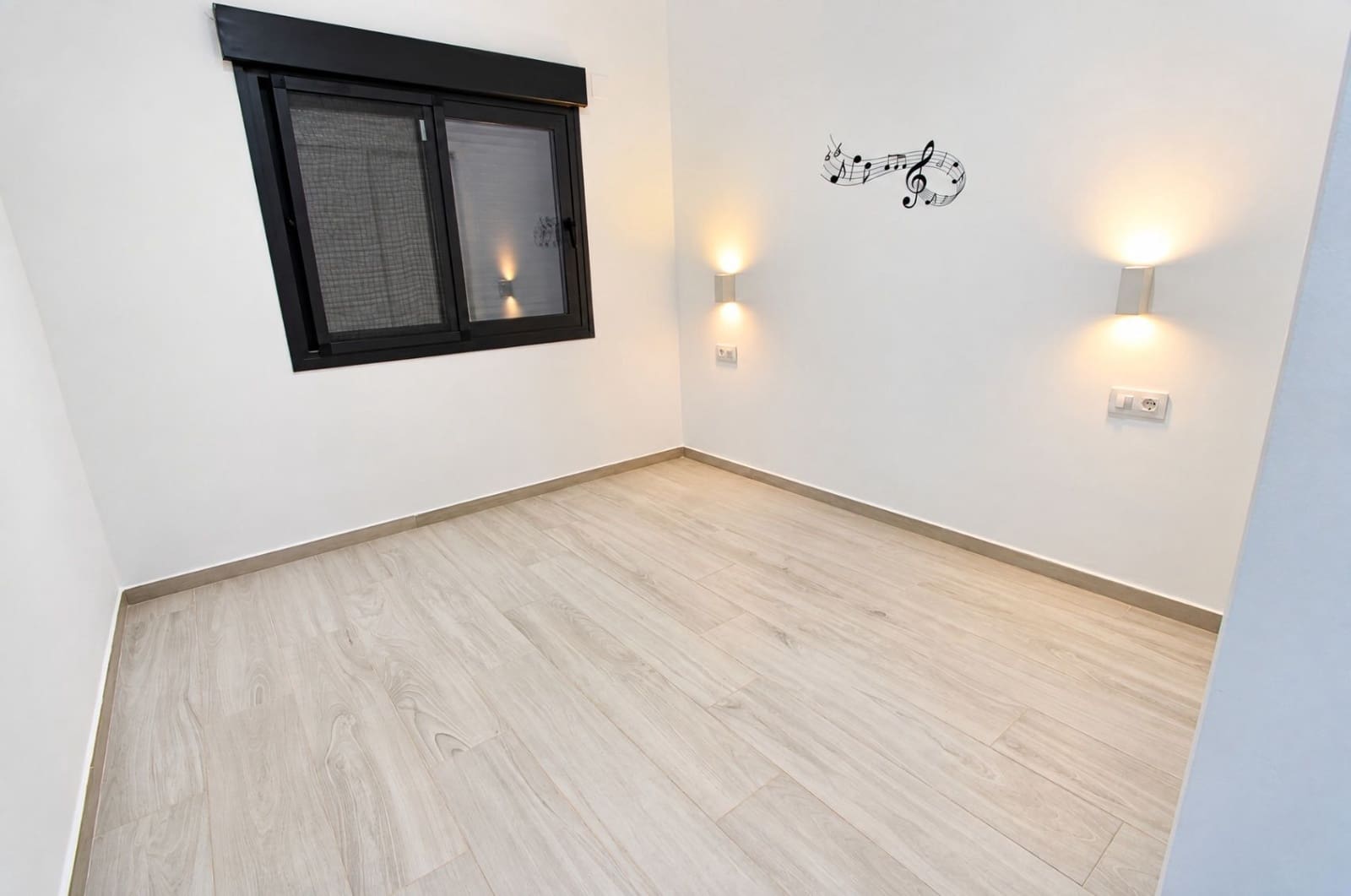 3 bedroom Villa for sale in Orba with garage - € 1,400,000 (Ref: 10067025)