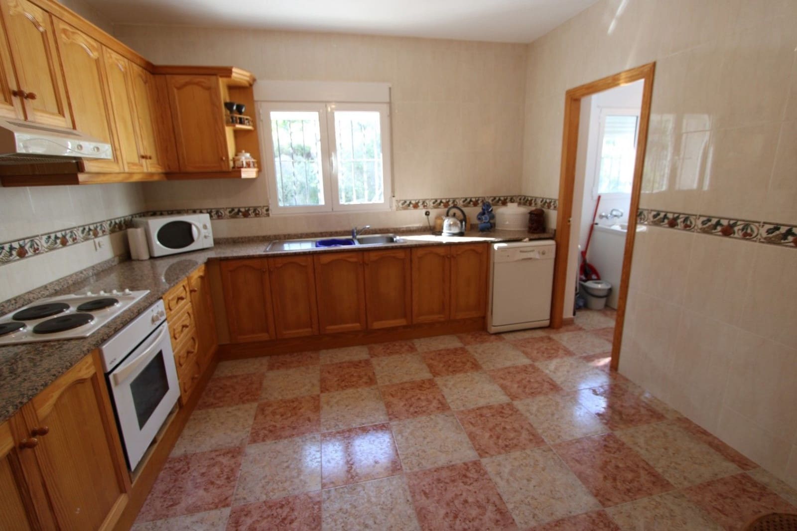 4 chambre Villa/Maison à vendre à Tormos avec garage - 410 000 € (Ref: 10067026)
