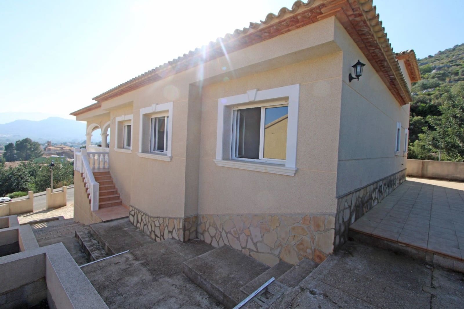 4 chambre Villa/Maison à vendre à Tormos avec garage - 410 000 € (Ref: 10067026)