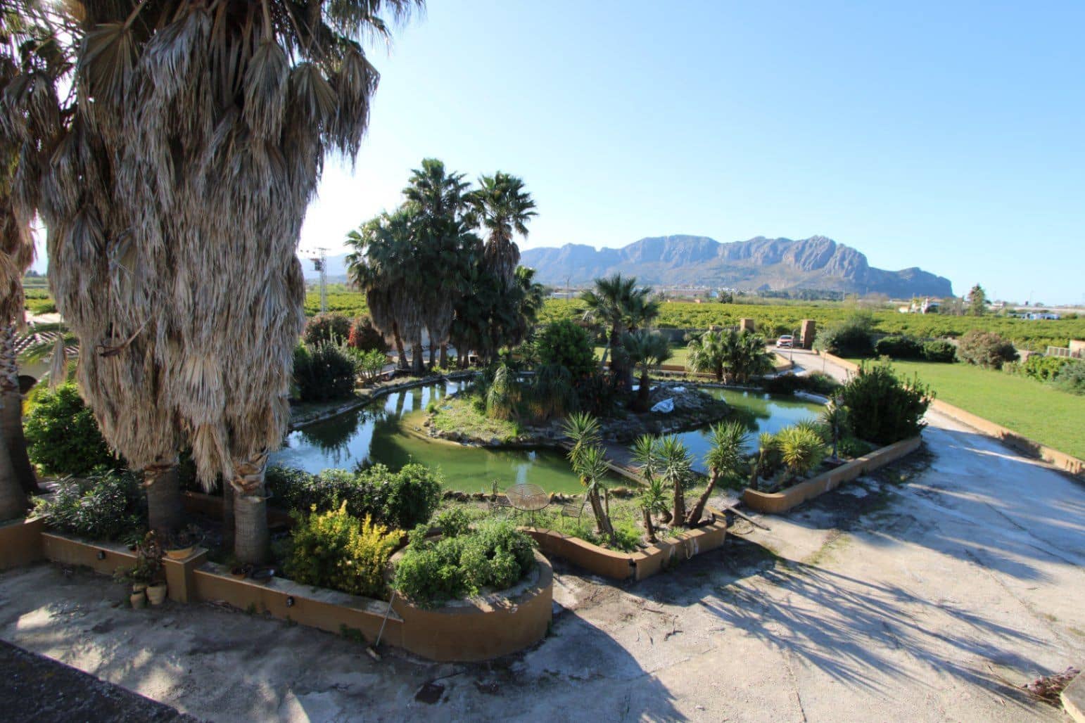 7 bedroom Villa for sale in Ondara with pool garage - € 1,419,000 (Ref: 10067028)